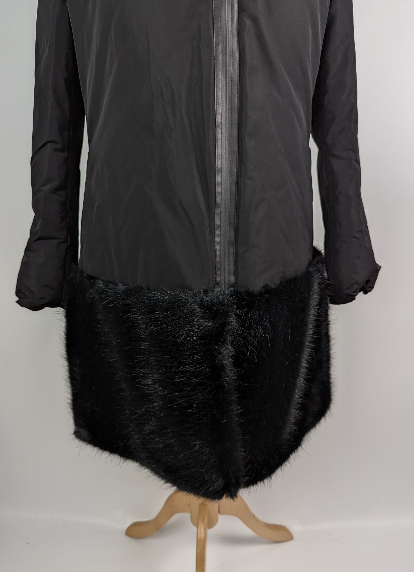 EMPORIO ARMANI Womens Faux Fur Hem Shell Coat - Black