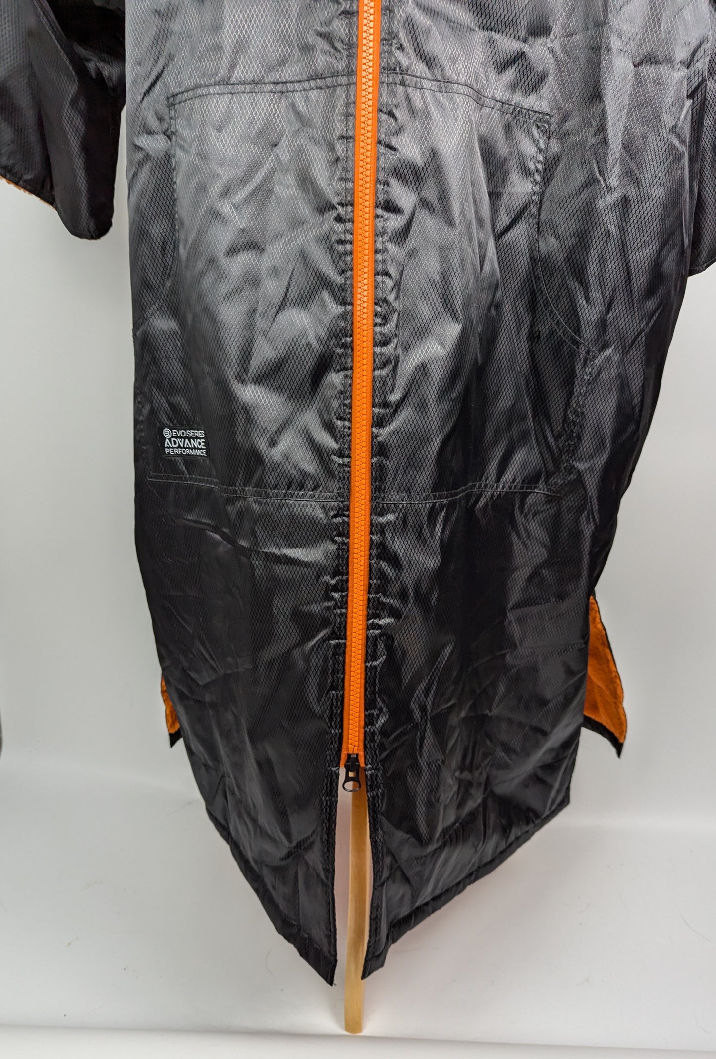 Gul Evo Robe Waterproof Hooded Changing Poncho - Black/Orange