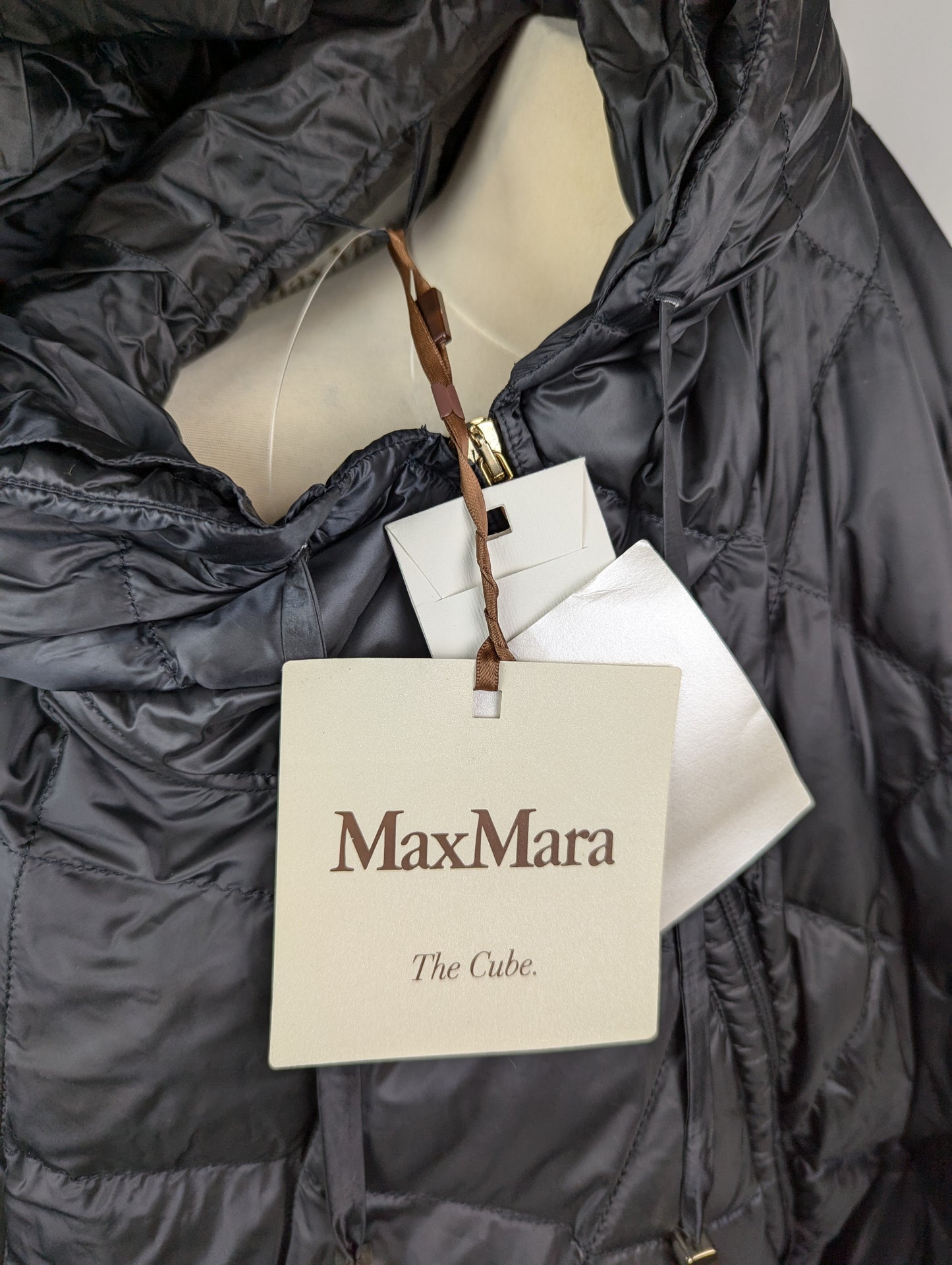 Max Mara Womens Quilted Poncho / Cape- Black