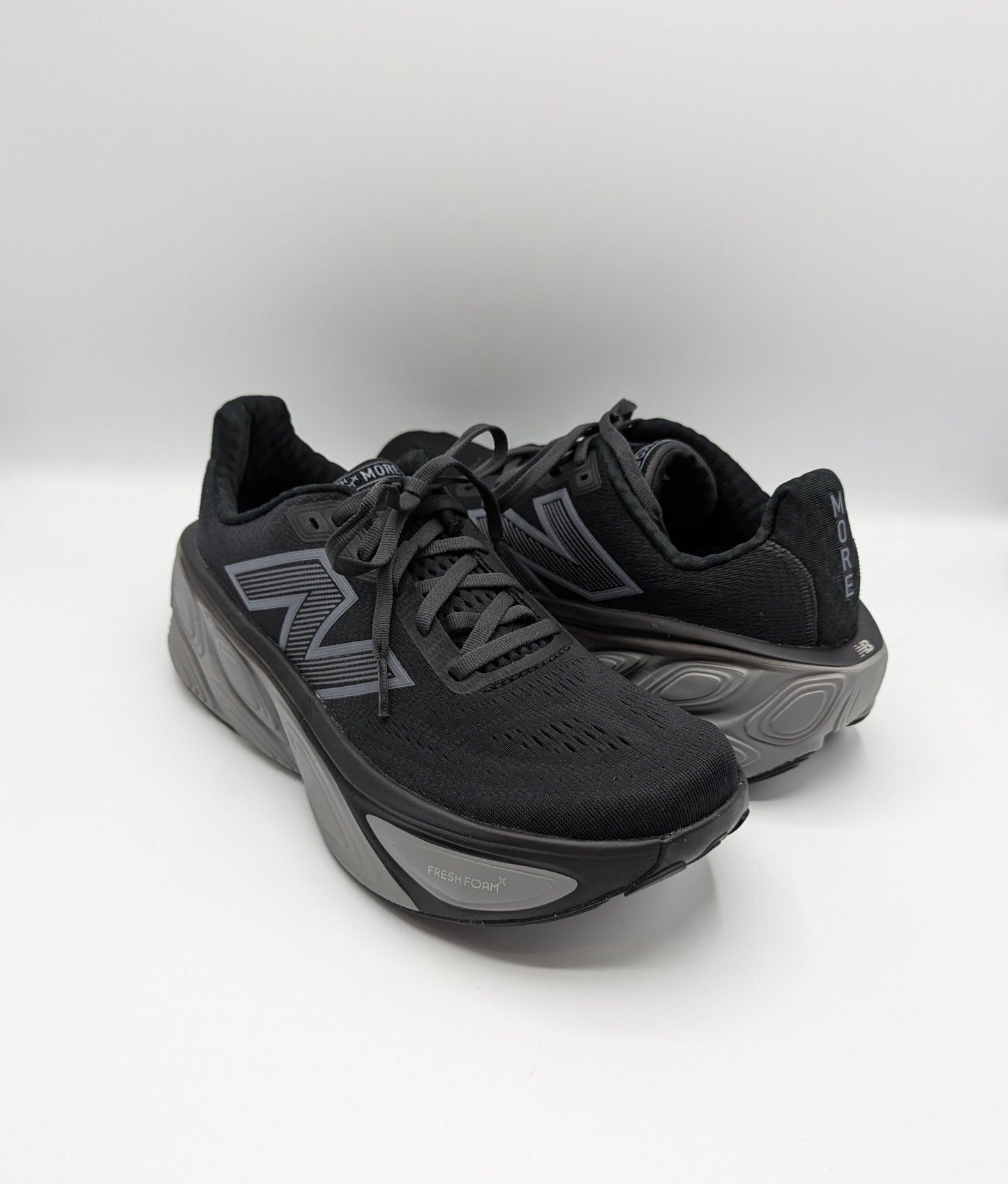 New Balance Womens Fresh Foam X More v5 Running Shoes - Black